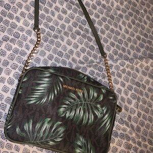MICHAEL KORS CROSSBODY PALM TREES